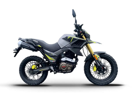 Peda Tek 250 2025 side profile – agile and powerful enduro bike rental in Bosnia with Xplore Bosnia
